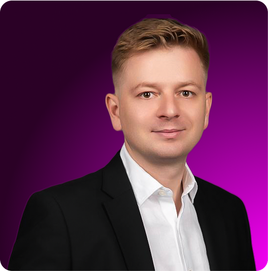Денис Семенков